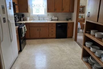 Level 1 sample, kitchen